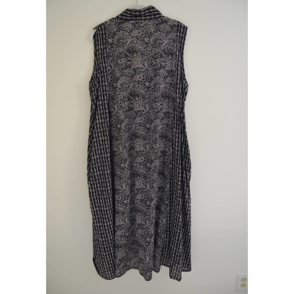 Cost Plus World Market Black Maxi Dress with Red Accent Panels - Picture 10 of 10